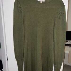 Vince Green Crew Neck Sweater with Ruched Shoulders